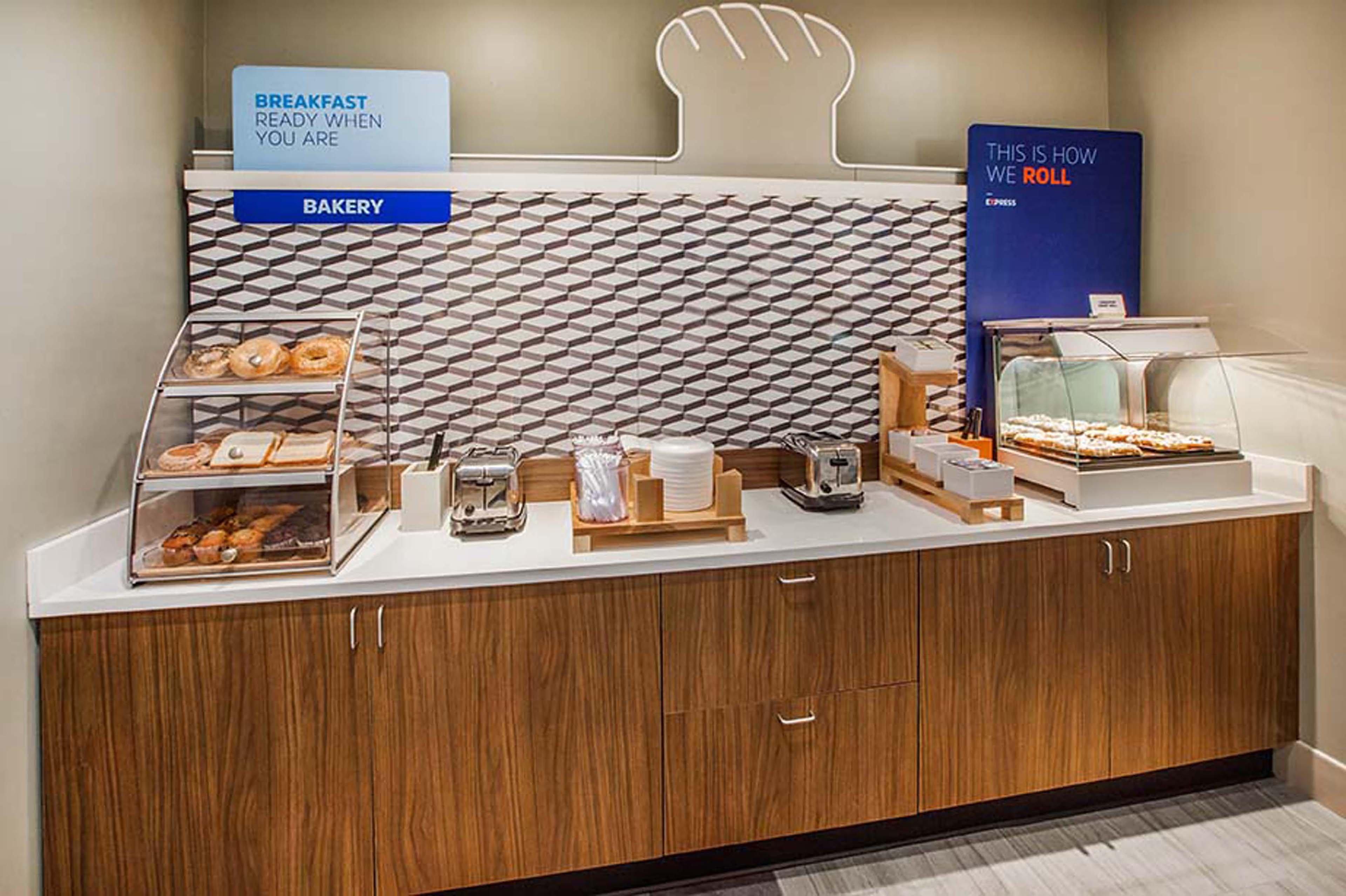 Holiday Inn Express & Suites Chattanooga-Hixson By Ihg Extérieur photo