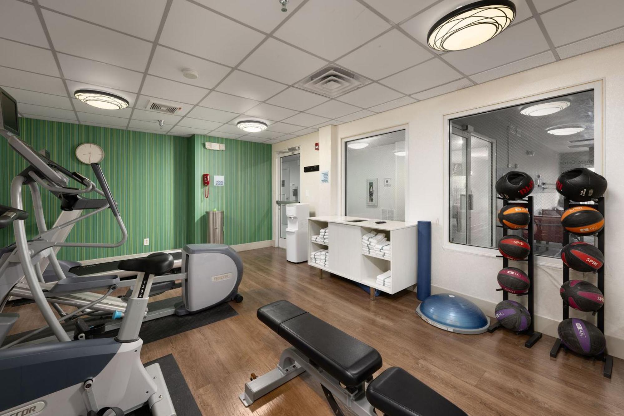 Holiday Inn Express & Suites Chattanooga-Hixson By Ihg Extérieur photo
