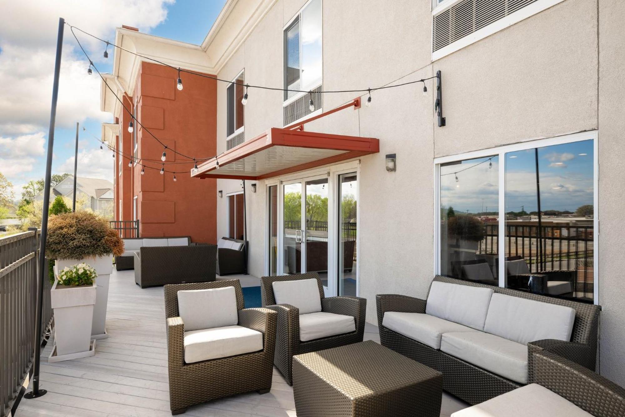 Holiday Inn Express & Suites Chattanooga-Hixson By Ihg Extérieur photo