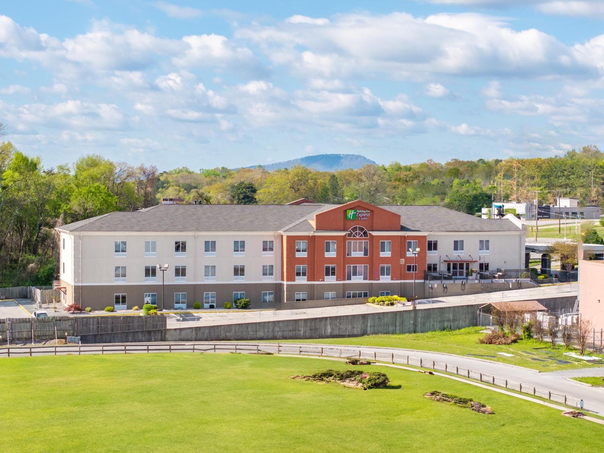 Holiday Inn Express & Suites Chattanooga-Hixson By Ihg Extérieur photo