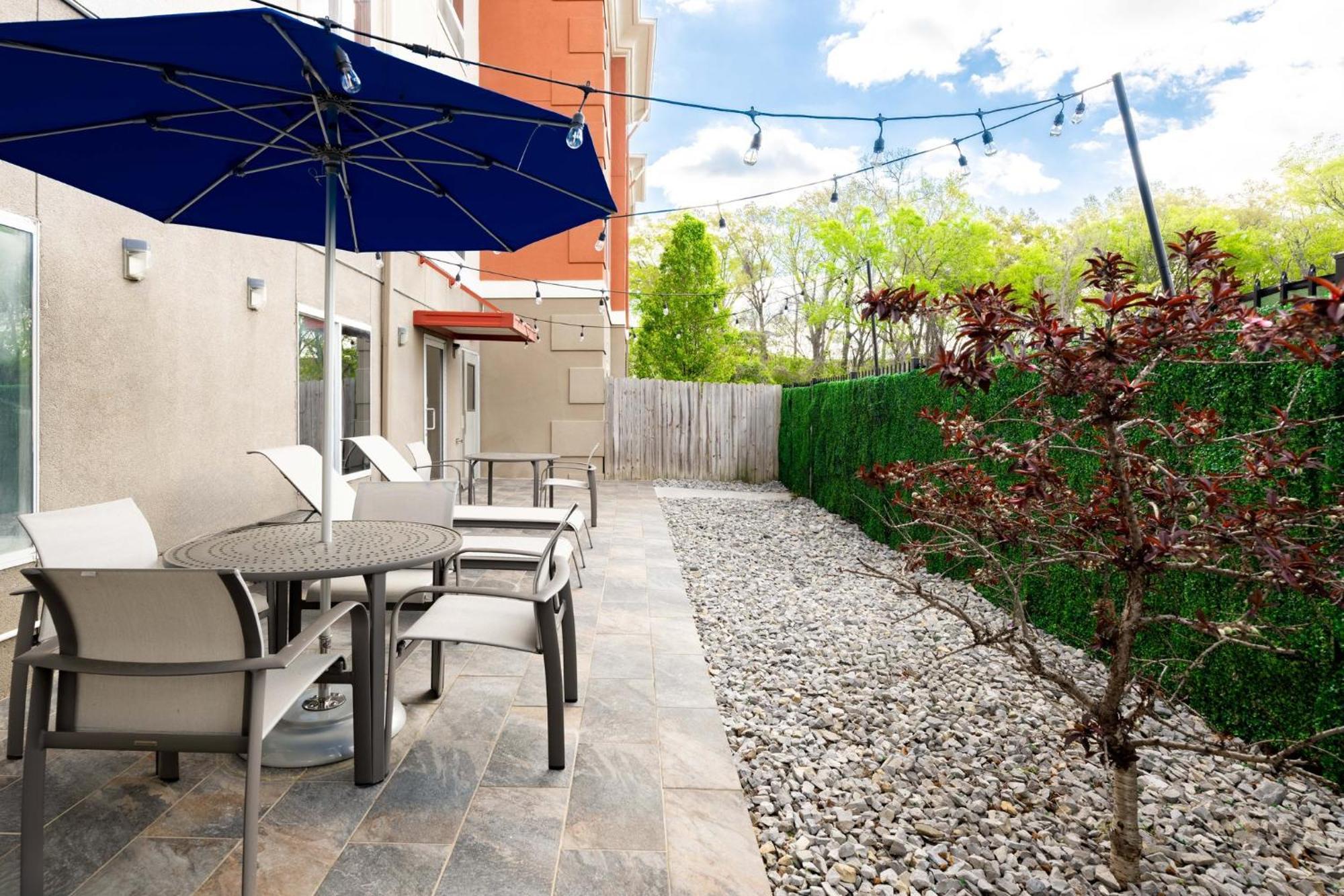 Holiday Inn Express & Suites Chattanooga-Hixson By Ihg Extérieur photo