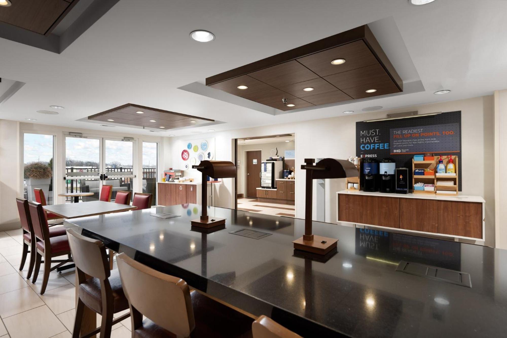 Holiday Inn Express & Suites Chattanooga-Hixson By Ihg Extérieur photo