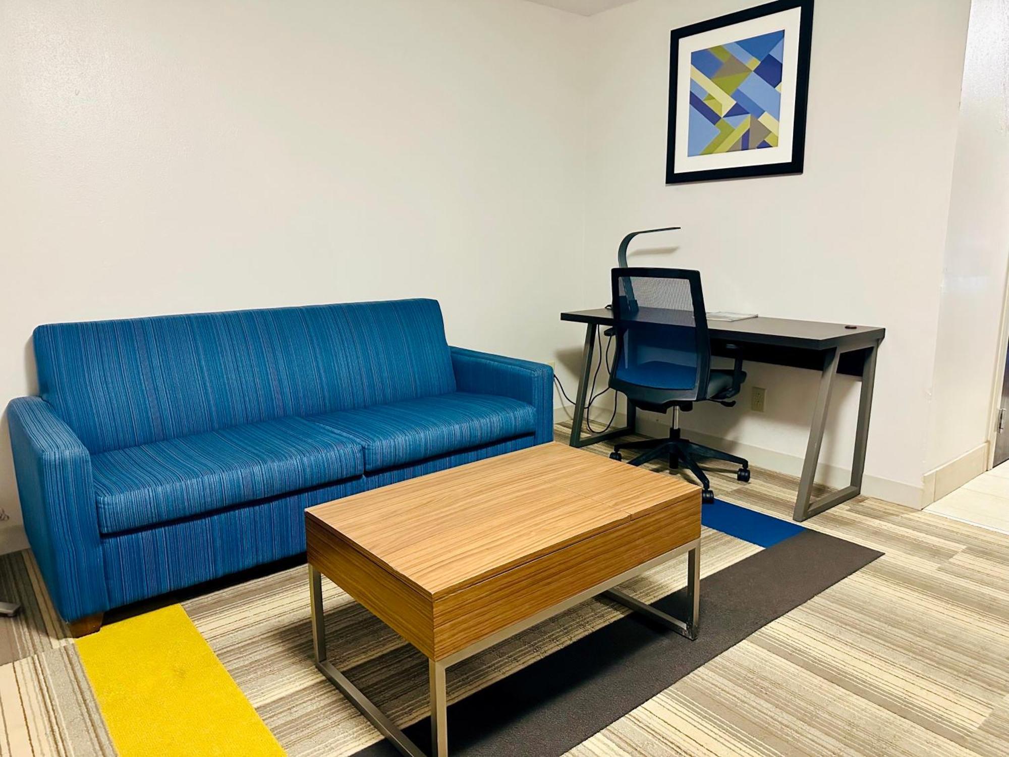 Holiday Inn Express & Suites Chattanooga-Hixson By Ihg Extérieur photo